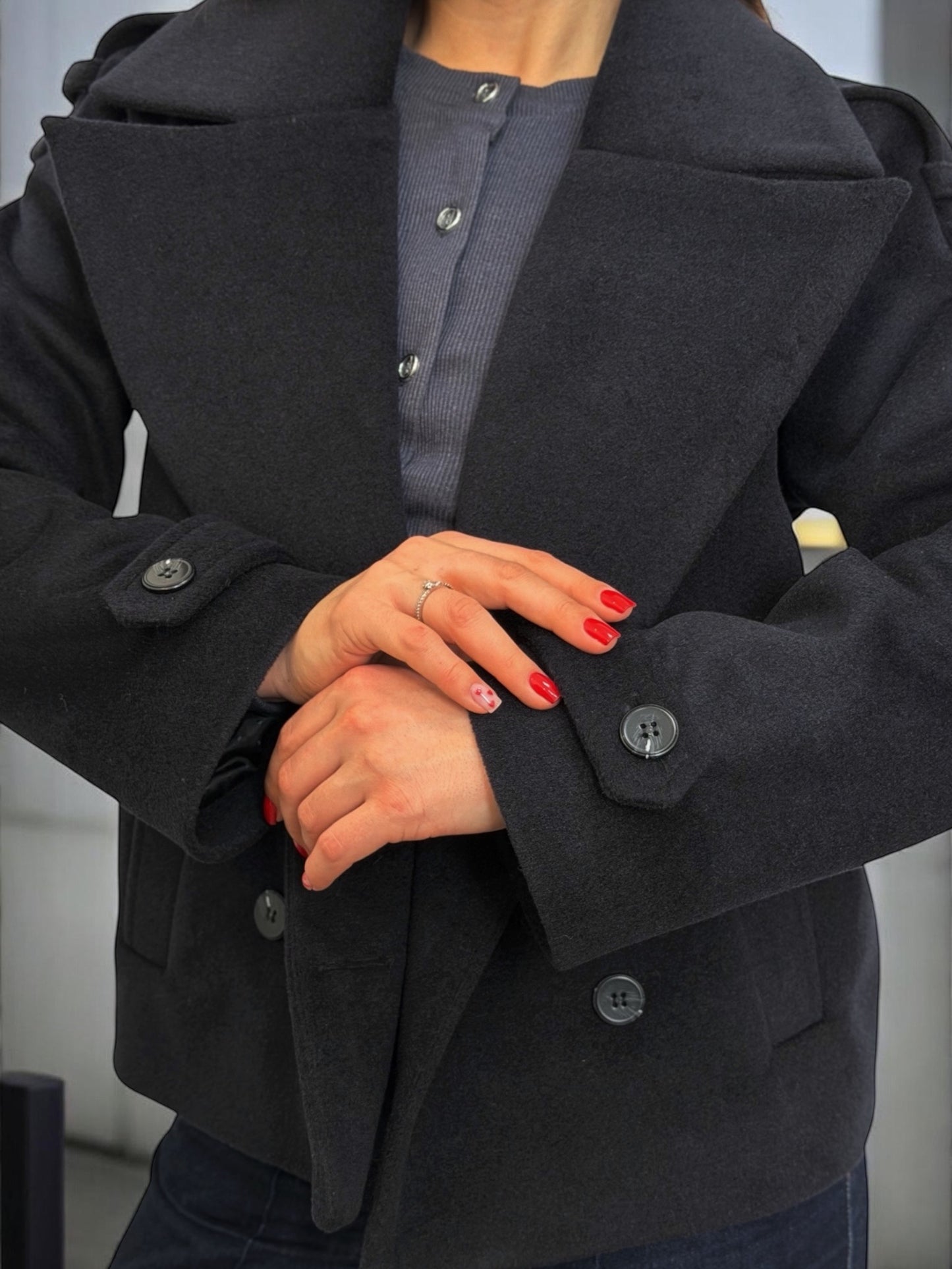 Коротке пальто