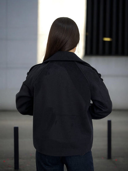 Коротке пальто